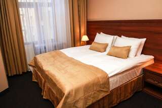 Гостиница Аркада Санкт-Петербург Стандартный двухместный номер с 1 кроватью или 2 отдельными кроватями-2